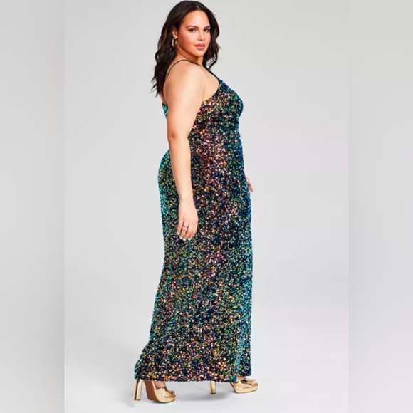 Sequined Halter High-slit Ptp 18 - Picture 4 of 7